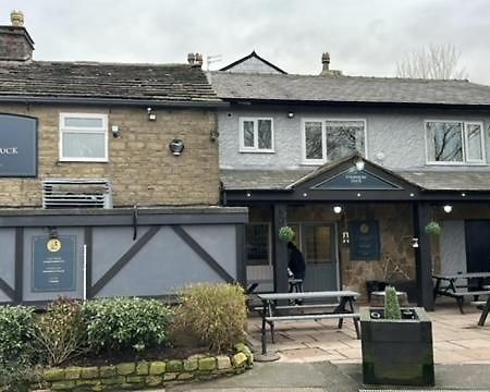 The Strawbury Duck Inn Darwen Exterior photo